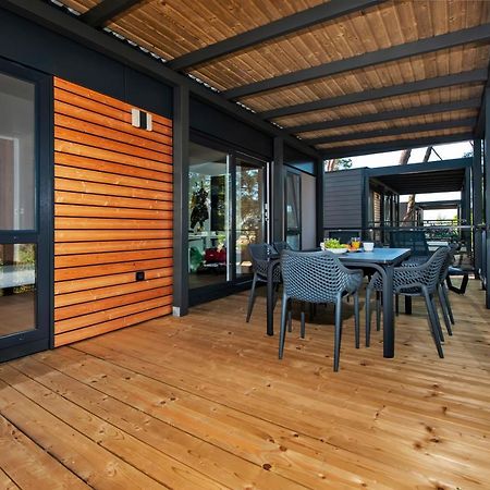 Pineta Mobile Home In Porton Biondi Camp Rovinj Exterior foto