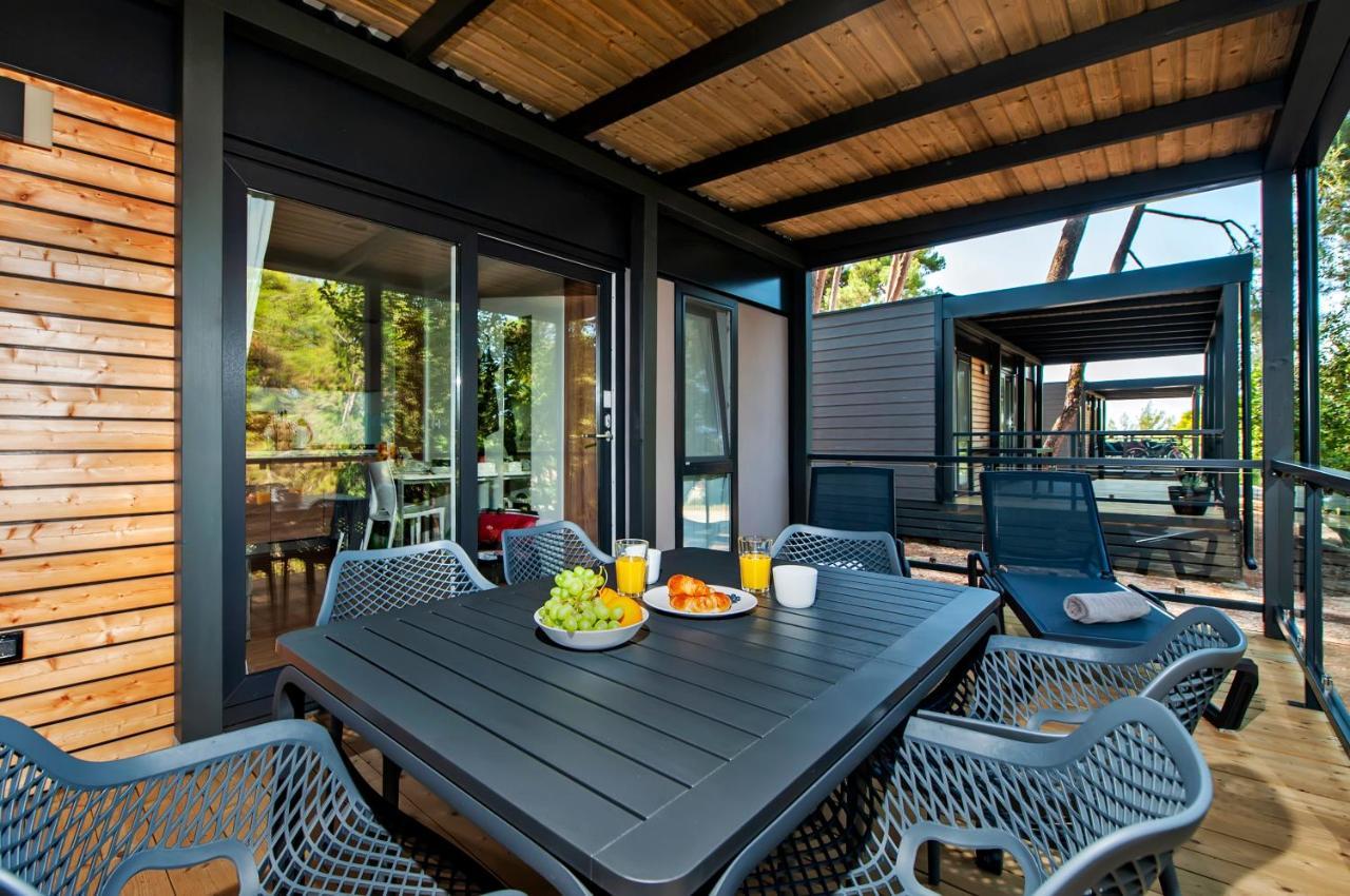 Pineta Mobile Home In Porton Biondi Camp Rovinj Exterior foto